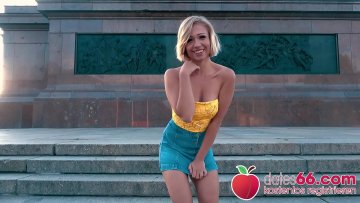 Rubia tetona milf follada adolescente