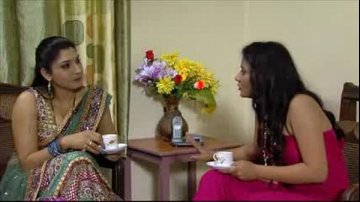 Super milf mueve increíblemente polla adolescente