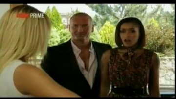 Rubia menor penetrada salvajemente coño