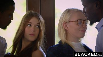 primera follada anal virgen 16 años